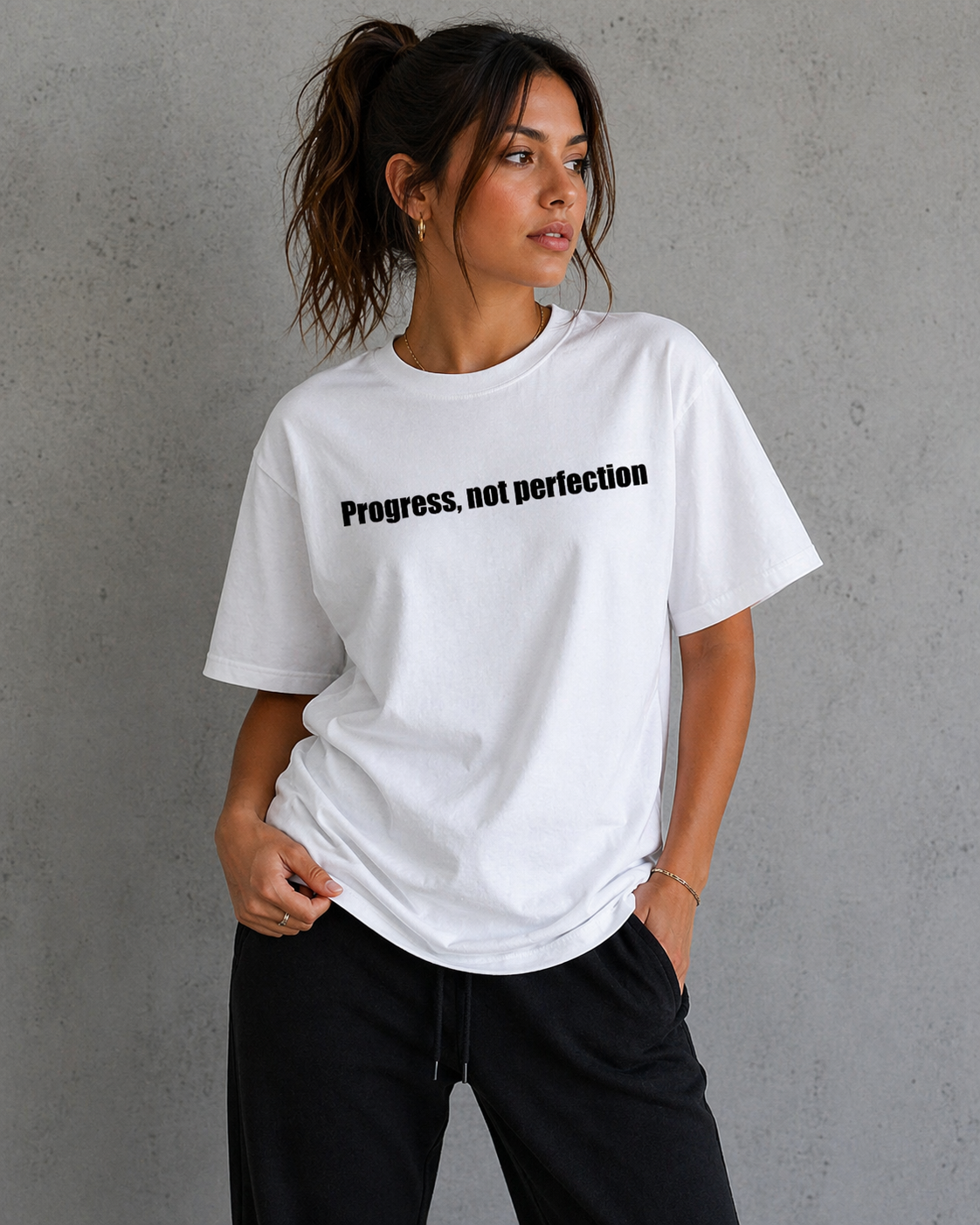KIKI “Progress, Not Perfection” T-Shirt – Maglietta Oversize Unisex Streetwear Motivazionale
